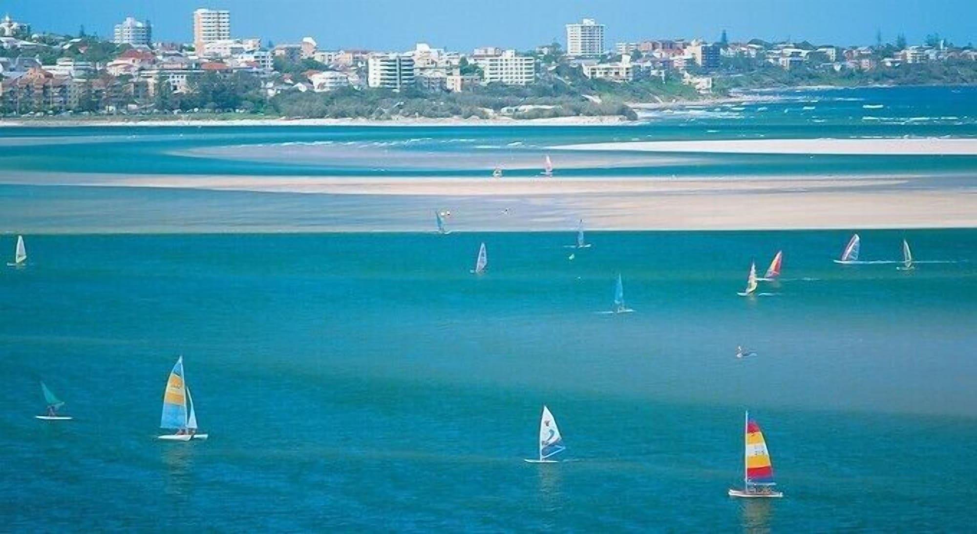 Riviere On Golden Beach Caloundra Kültér fotó