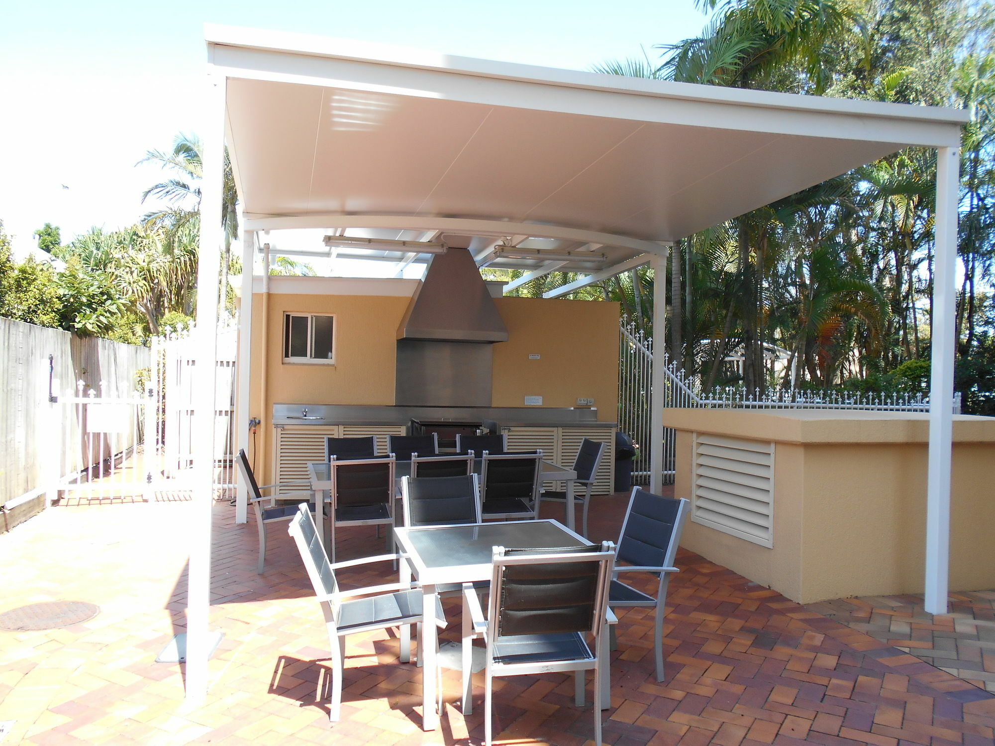 Riviere On Golden Beach Caloundra Kültér fotó